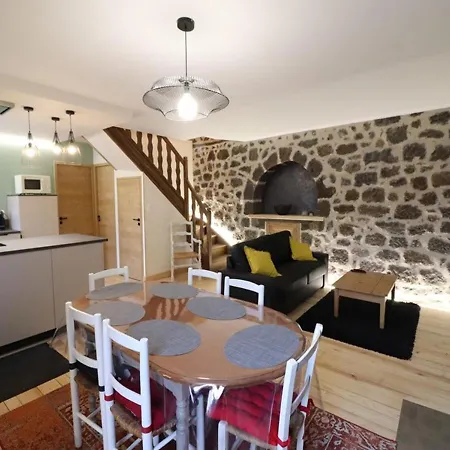 Vakantiehuis Maison De Caractere Renovee Avec Jardin, Cheminee Et Wifi - Ideal Pour 6 Personnes - Fr-1-742-413